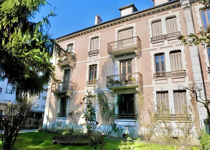 Appartement Annecy, 4 pièces, 6 personnes - FR-1-432-13